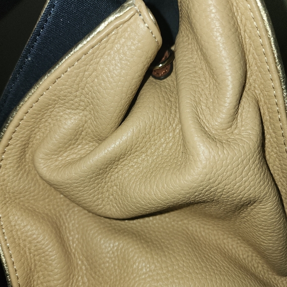 Tommy Hilfiger Turnlock Pebble Leather Colorblock Convertible Top Handle - Picture 2 of 14